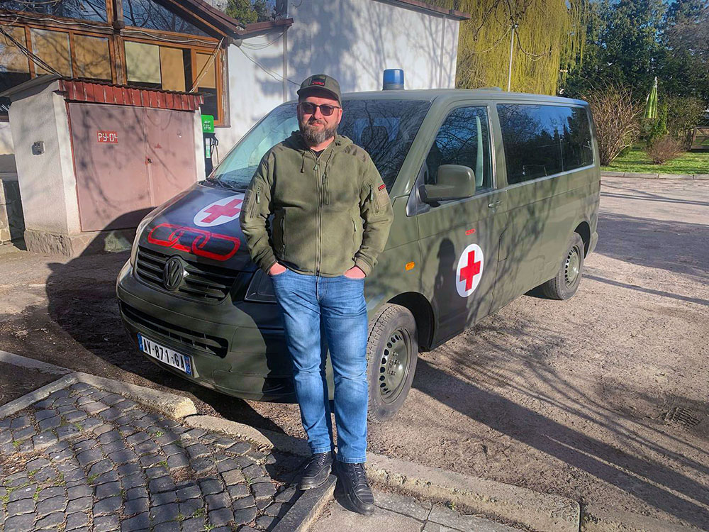 Poolse Odd Fellows kopen ambulance voor Oekraïne